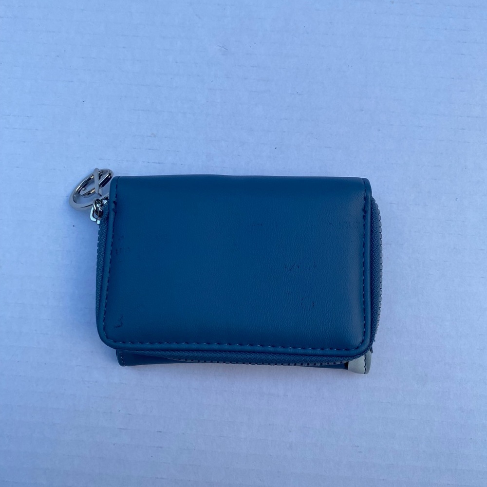 WALLET Blue Modern Bag with Streamlined Design - Picture 6 of 9
